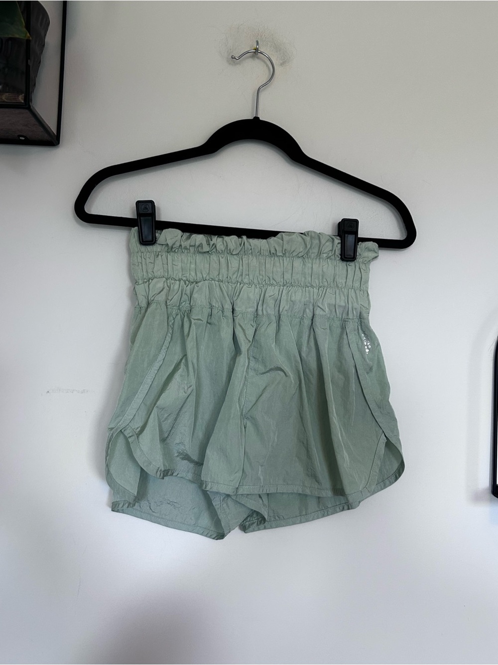Free‎ People Movement Light Green Athletic Workout Shorts Size Small